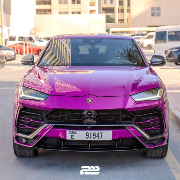 Lamborghini Urus - Image 3