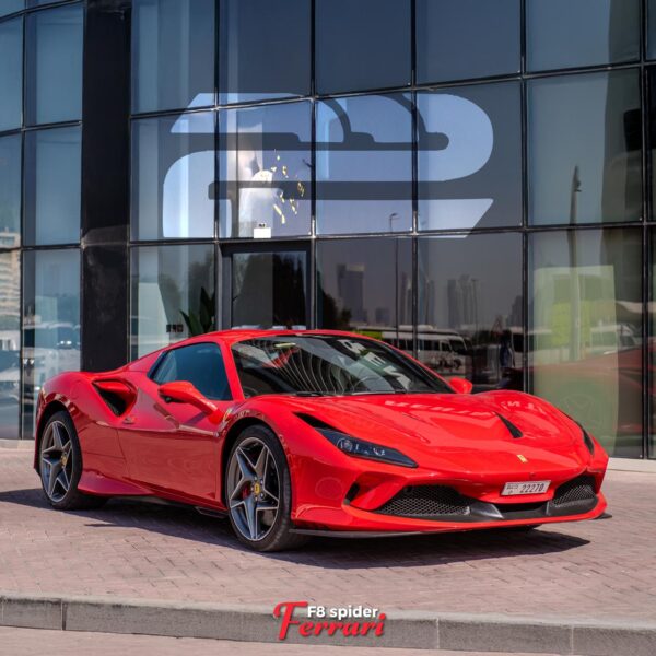 Ferrari F8 spider