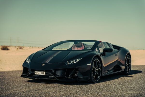 Lamborghini Huracan EVO - Image 2