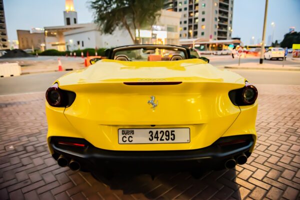ferrari portofino m - Image 3